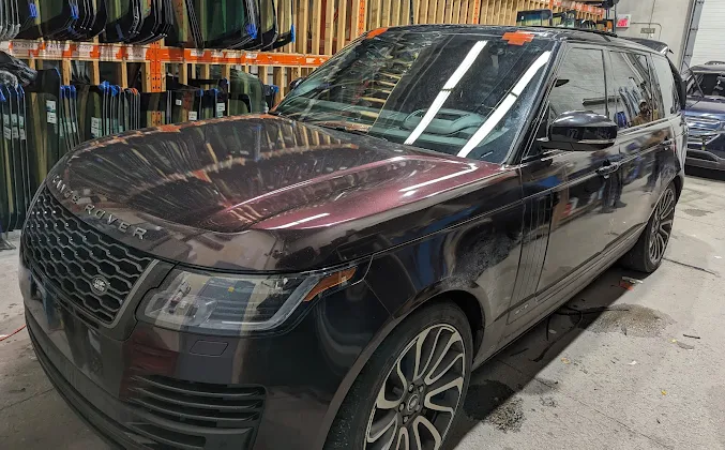 Professional Auto Glass Repair in Bolton